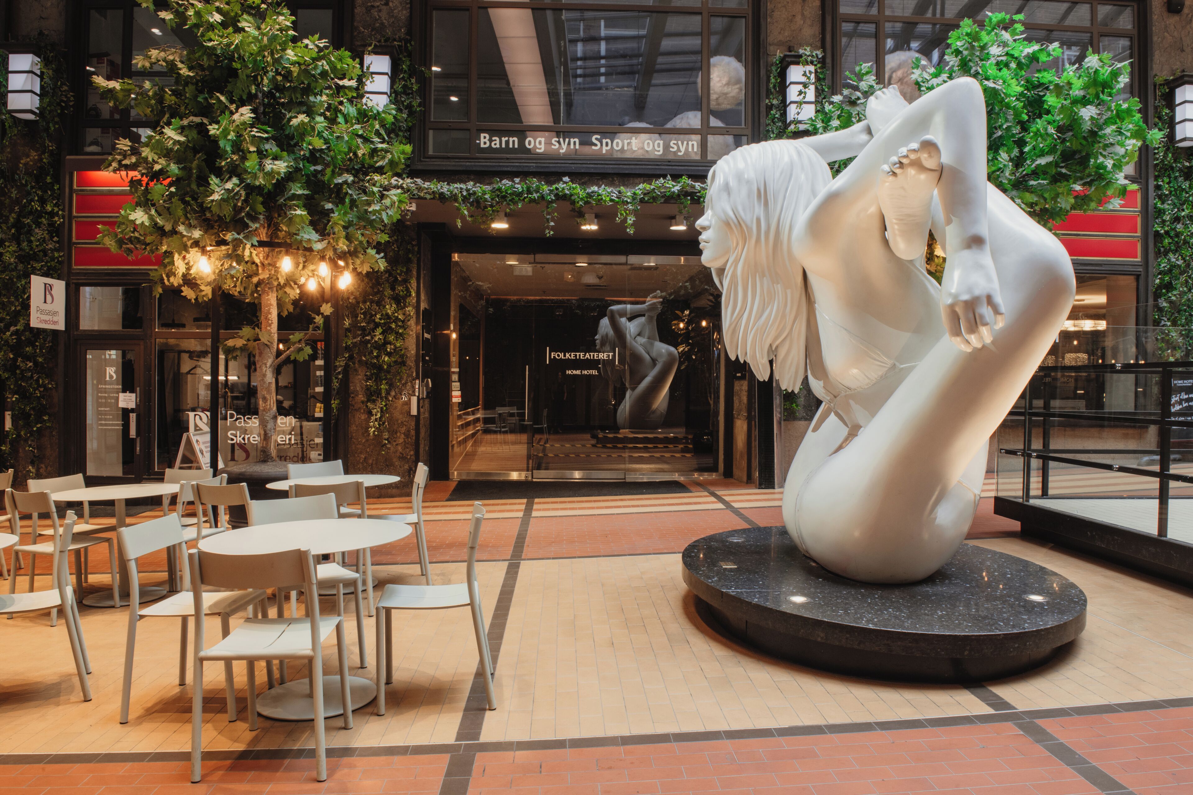 Foto - Home Hotel Folketeateret