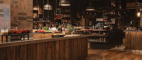 Desayuno buffet incluido todos los días