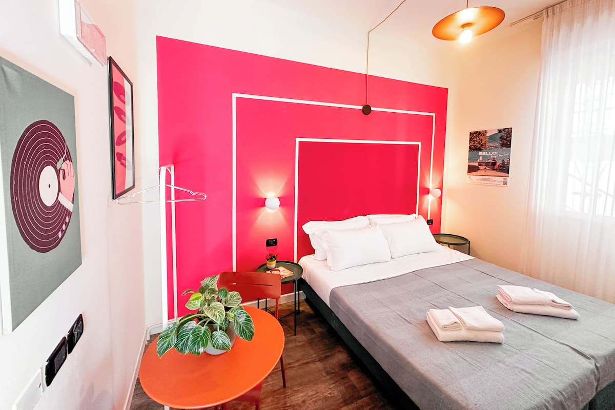 Double Room Single Use | Down comforters, desk, free WiFi, bed sheets