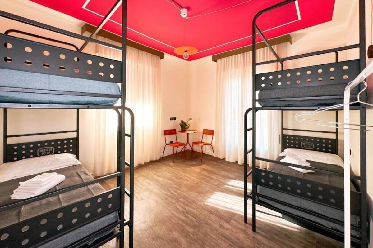 Down duvets, desk, free WiFi, bed sheets