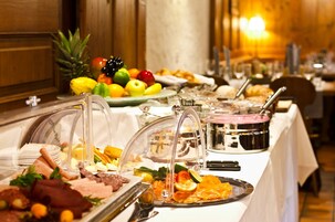 Desayuno buffet incluido todos los días 
