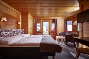 Allergikerbettwaren, Pillowtop-Betten, Zimmersafe, Schreibtisch