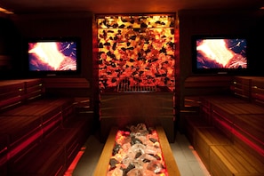 Couples treatment room(s), sauna, hot tub, steam room, body treatments