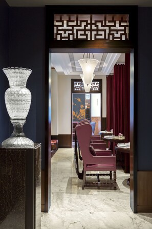 5 restauranter; serverer morgenmad