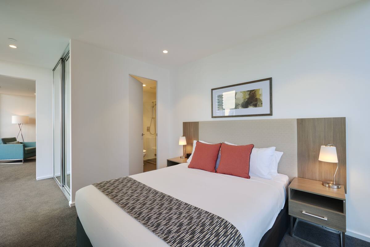 Premium bedding, desk, iron/ironing board, cribs (surcharge)
