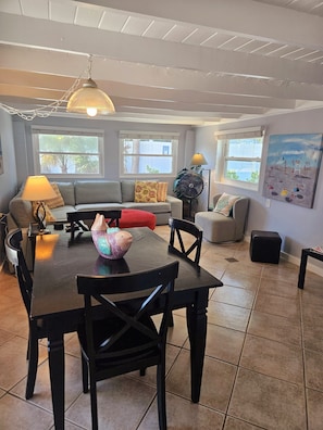 Deluxe Cottage, 2 Bedrooms | Living area | 40-inch flat-screen TV with cable channels, table tennis