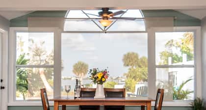 Paradise Cove at Lemon Bay