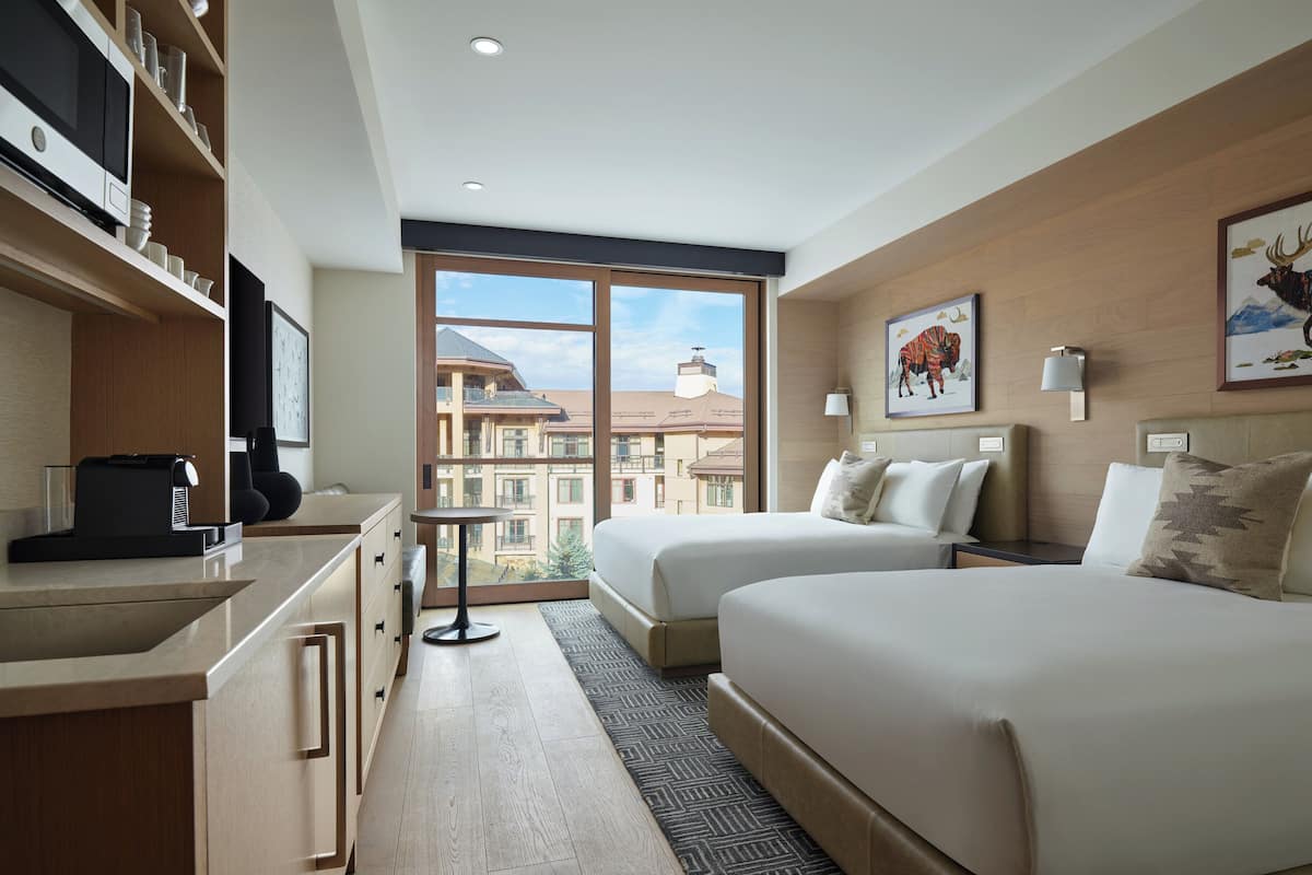 Cirque Studio Queen/Queen Residence | 1 bedroom, premium bedding, down duvets, in-room safe