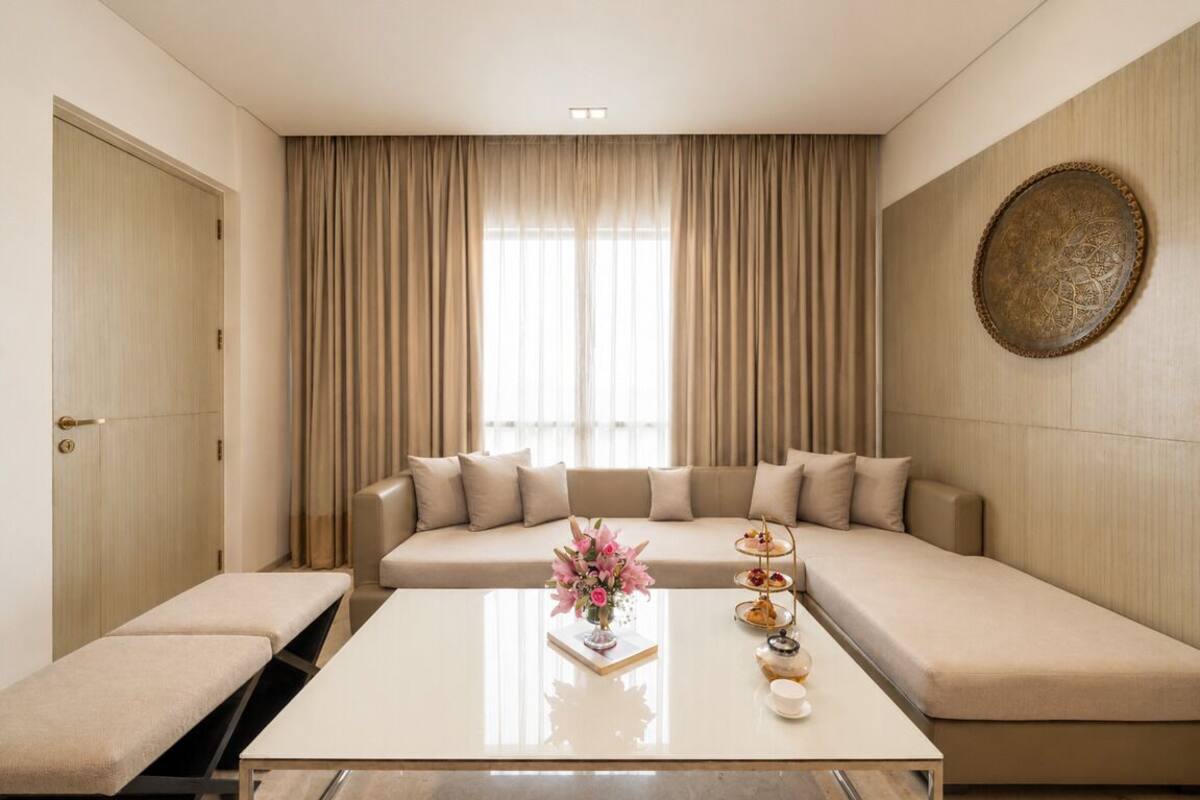 Executive Suite, 1 King Bed | Living area | LCD TV, ping pong
