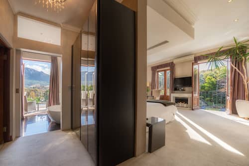 Premier Suite | Living area | 40-inch LCD TV with satellite channels, TV, DVD player