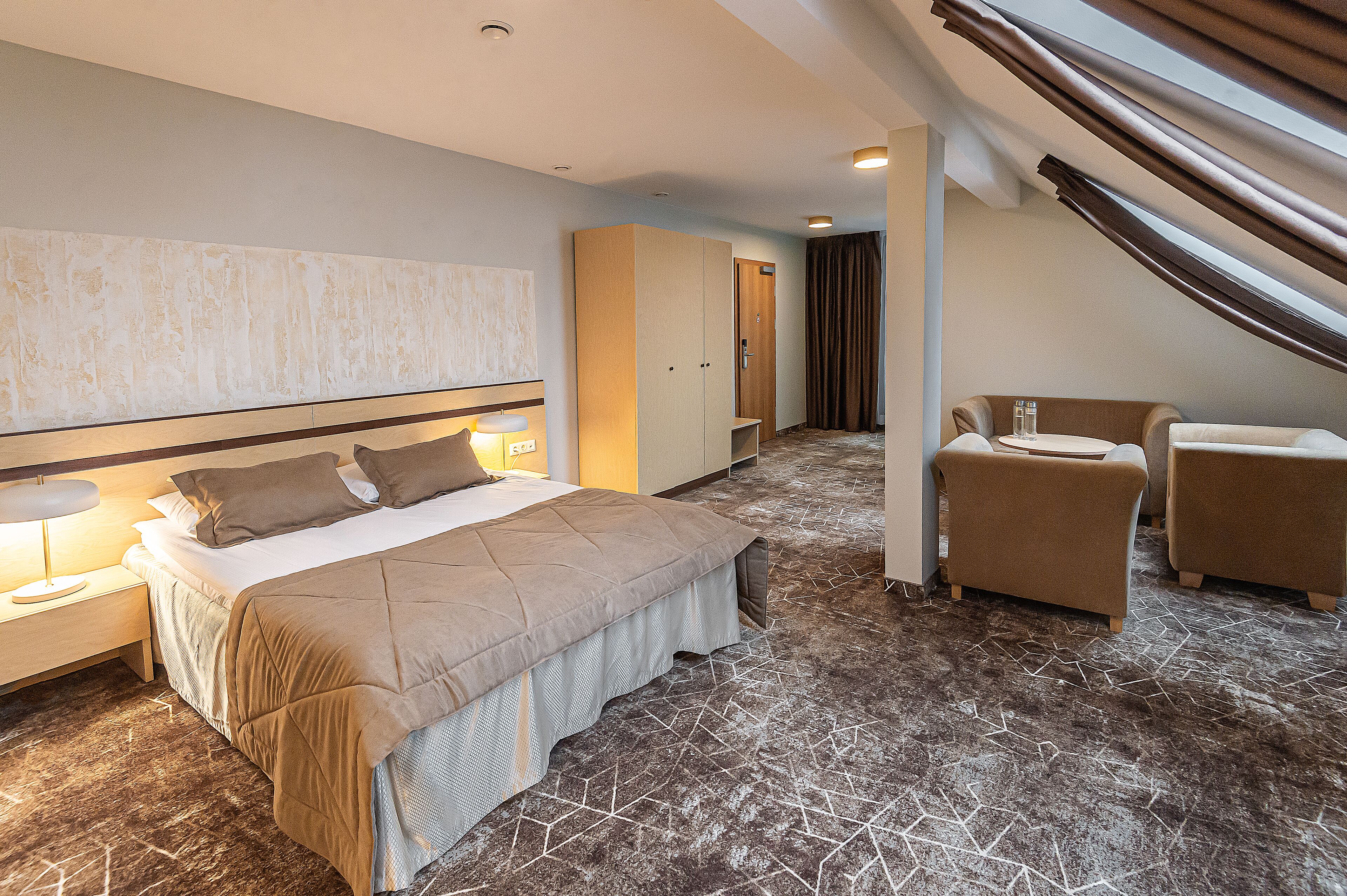 standard suite | 1 bedroom, desk, iron/ironing board, cots/infant beds