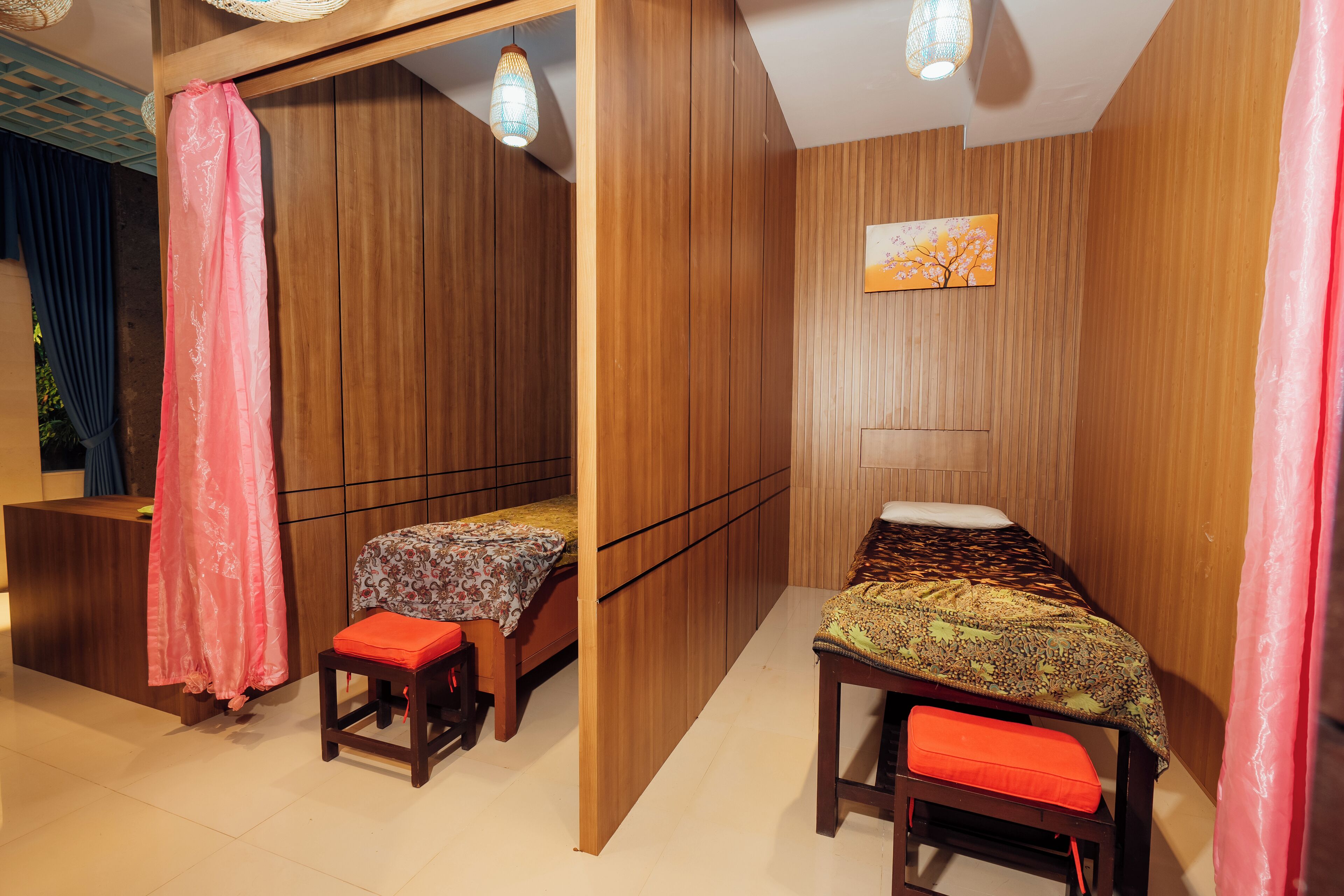 Espace de soins pour les couples, soins corporels, soins d'aromathérapie