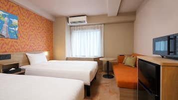 Standard Twin Room, City View | Down comforters, desk, WiFi (free), bed sheets