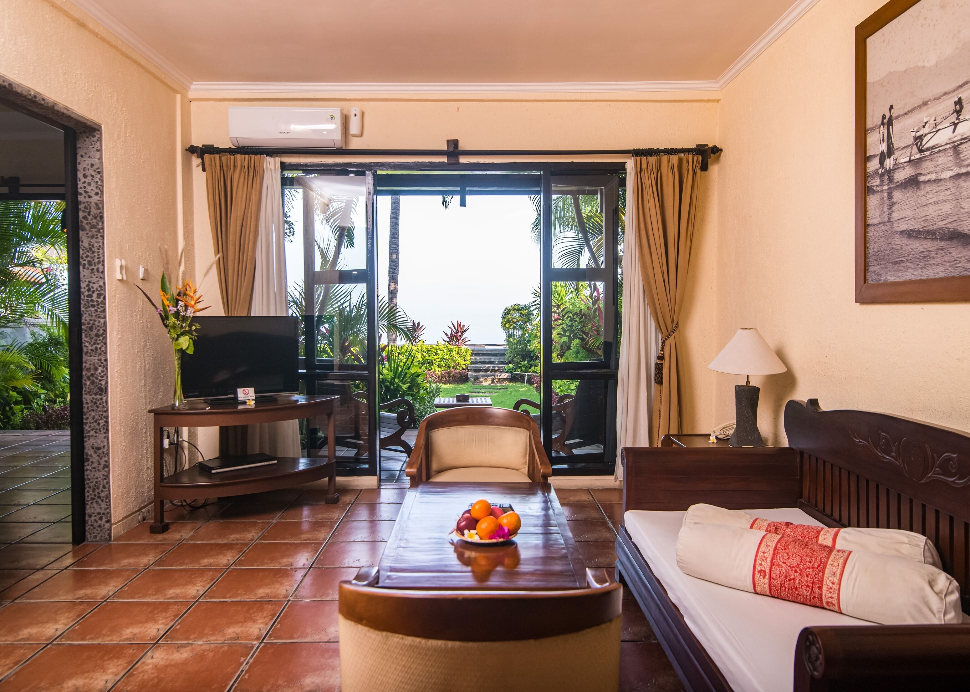 Foto - Nugraha Lovina Seaview Resort & Spa