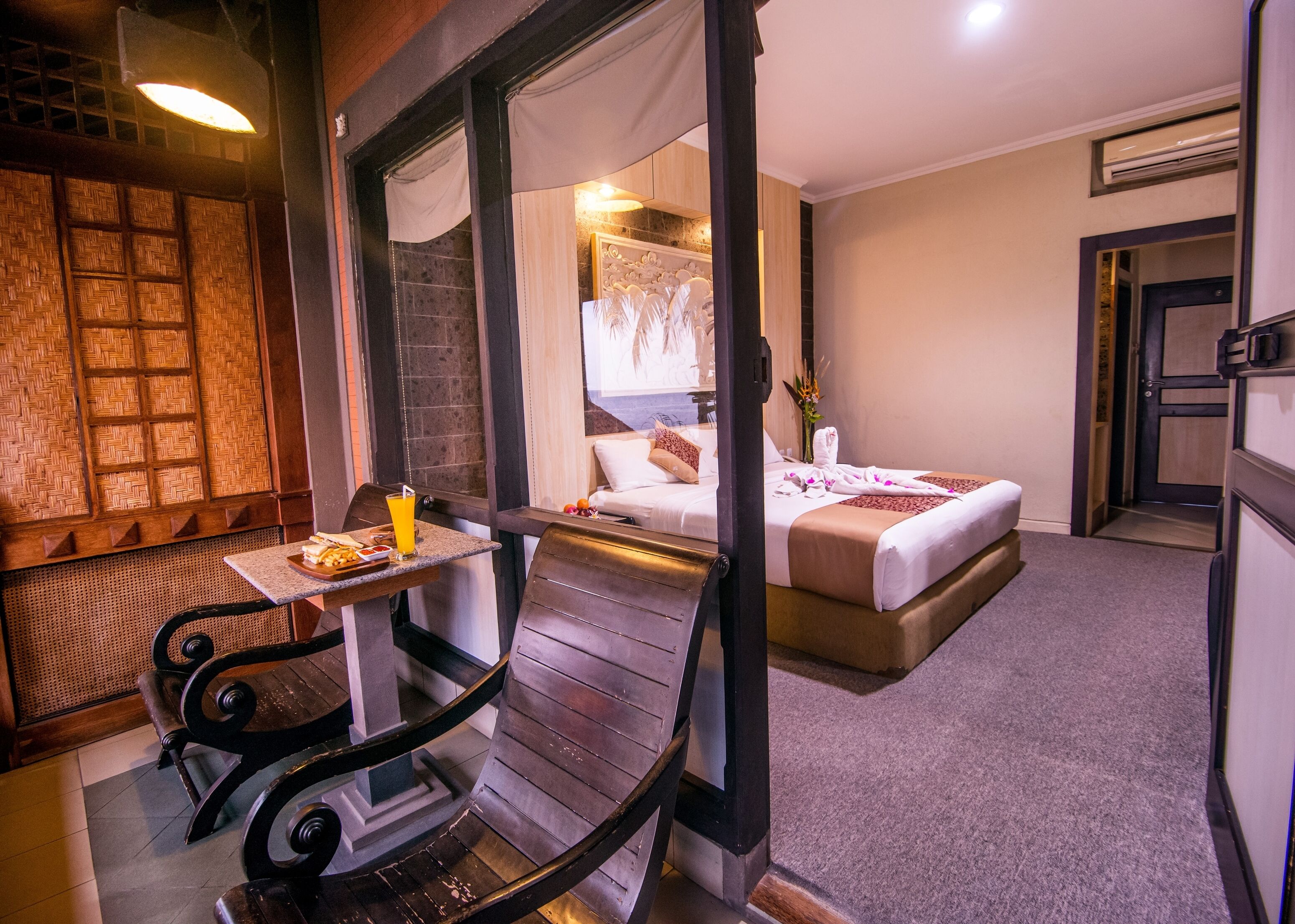 room, balcony, sea view | minibar, in-room safe, desk, soundproofing