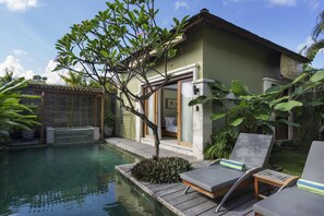 Sundeck - Pradha Villas Seminyak (Seminyak)