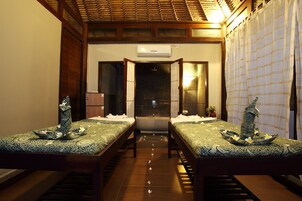 Sale per trattamenti di coppia, trattamenti per il corpo, aromaterapia