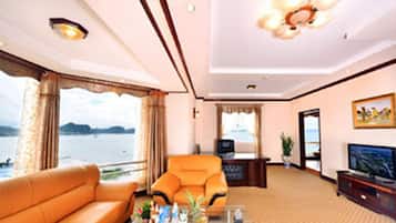 Grand Suite, Sea View | Living area | 32-inch LCD TV with cable channels, TV