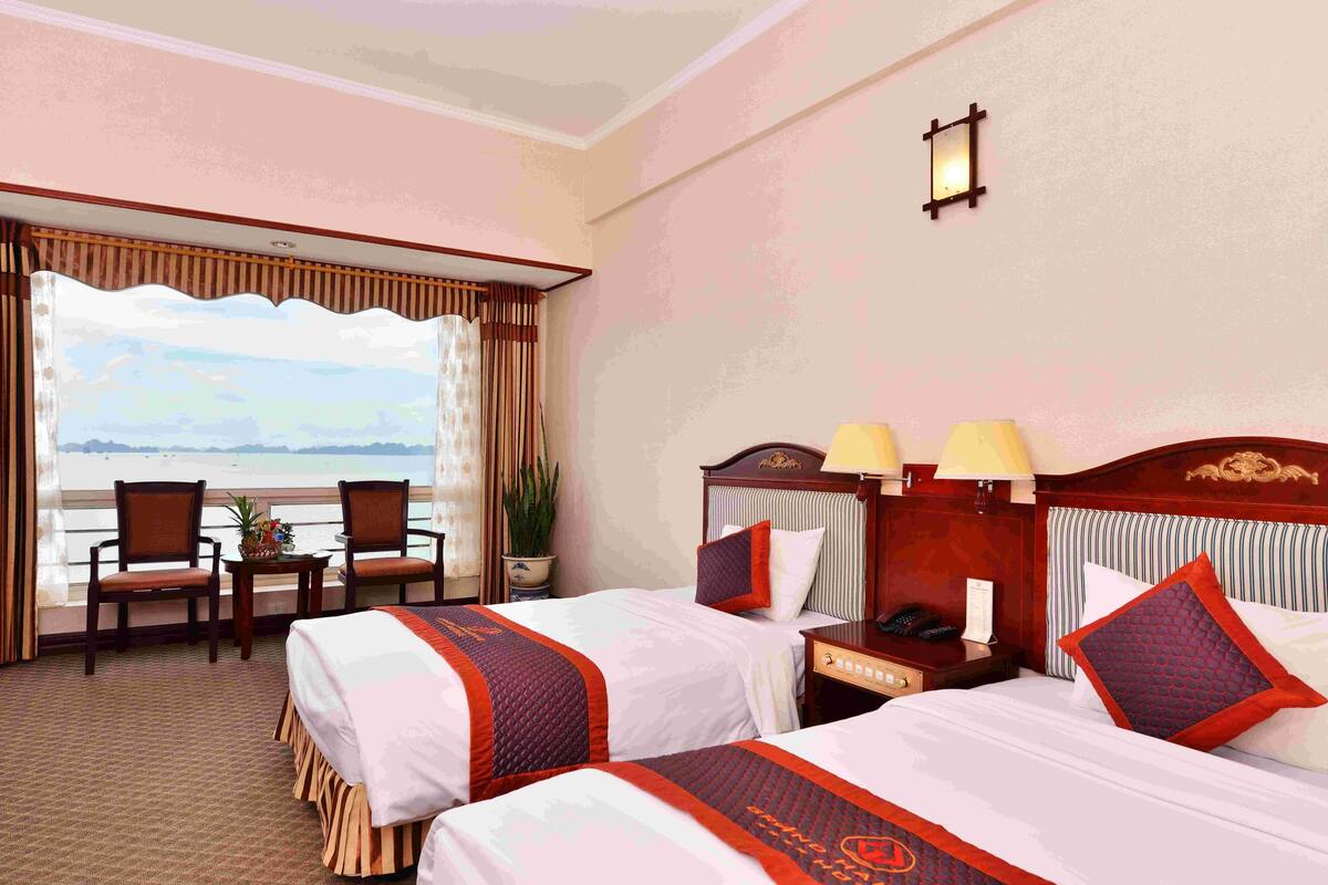 Superior Room, City View | Living area | 32-inch LCD TV with cable channels, TV