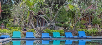 The Tanis Beach Resort Nusa Lembongan