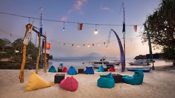 Private beach, white sand, sun-loungers, beach umbrellas