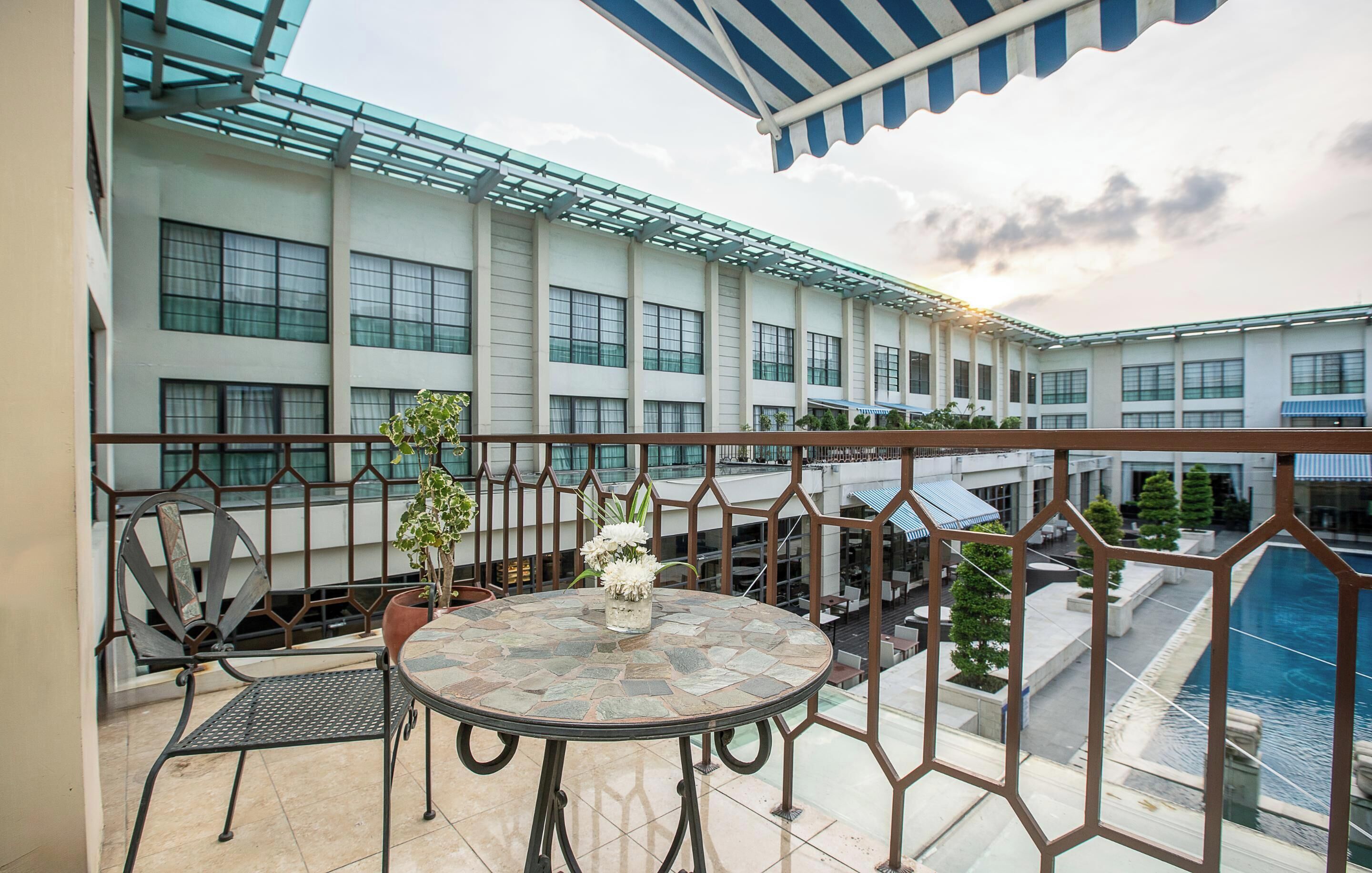 Pemandangan balkon