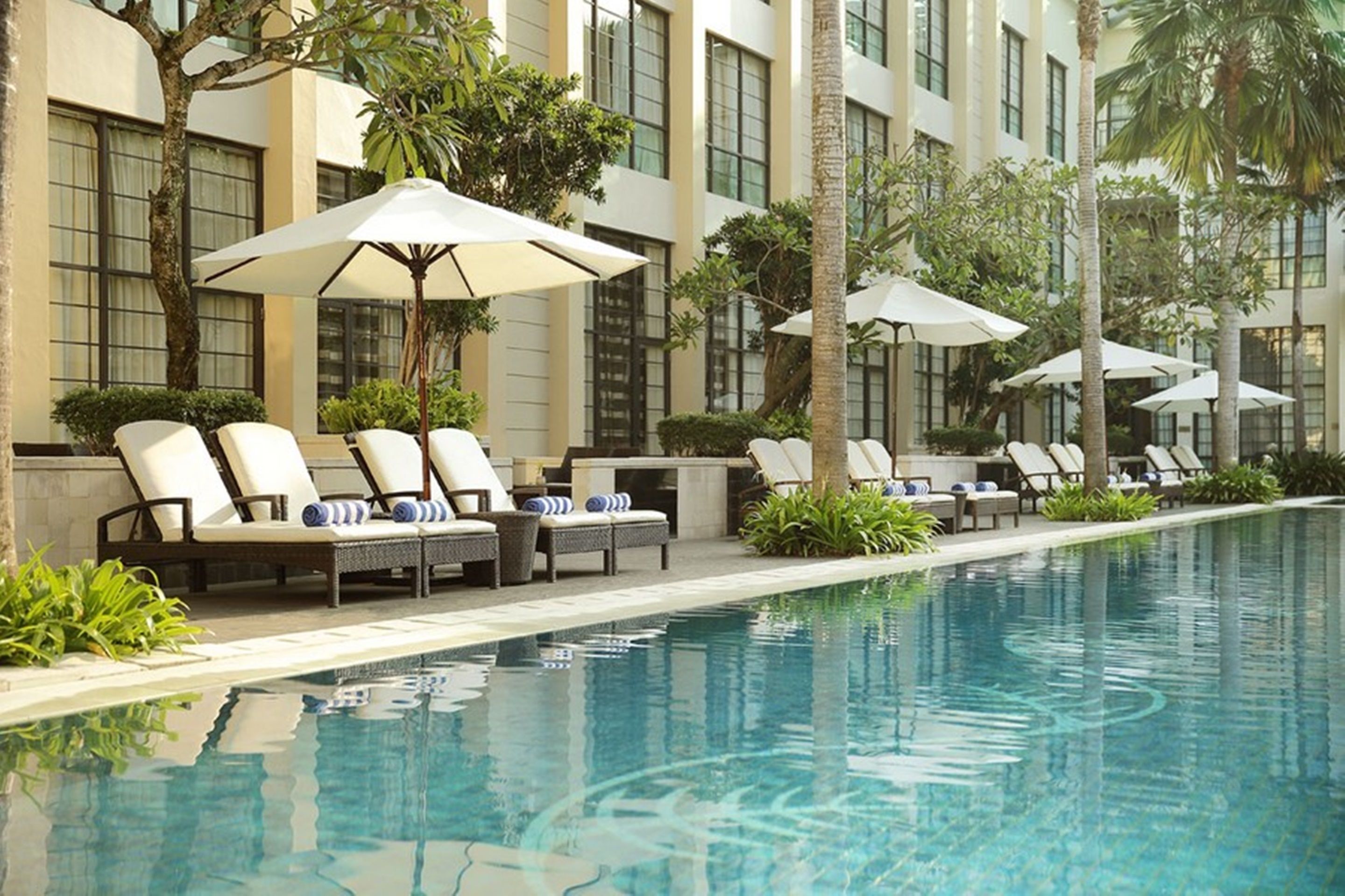 outdoor pool, pool loungers