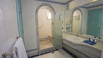 Shower, free toiletries, hair dryer, bathrobes