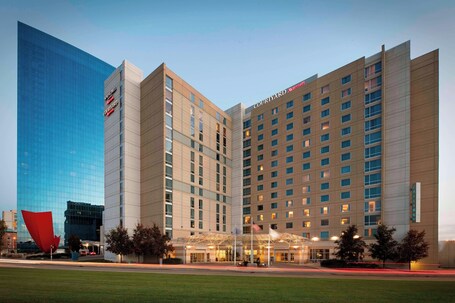 Courtyard by Marriott Indianapolis Downtown - Image 3