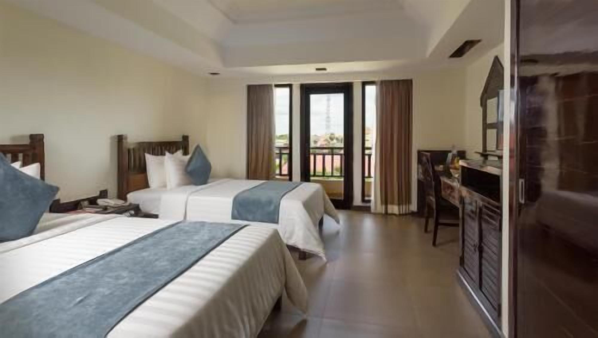 1 bedroom, free minibar items, in-room safe, individually decorated