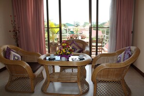 In-room dining - Angkoriana (Siem Reap)