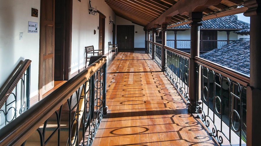 Hotel Plaza Colon
