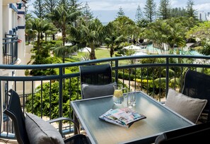 2 Bedroom Ocean View | Balcony view