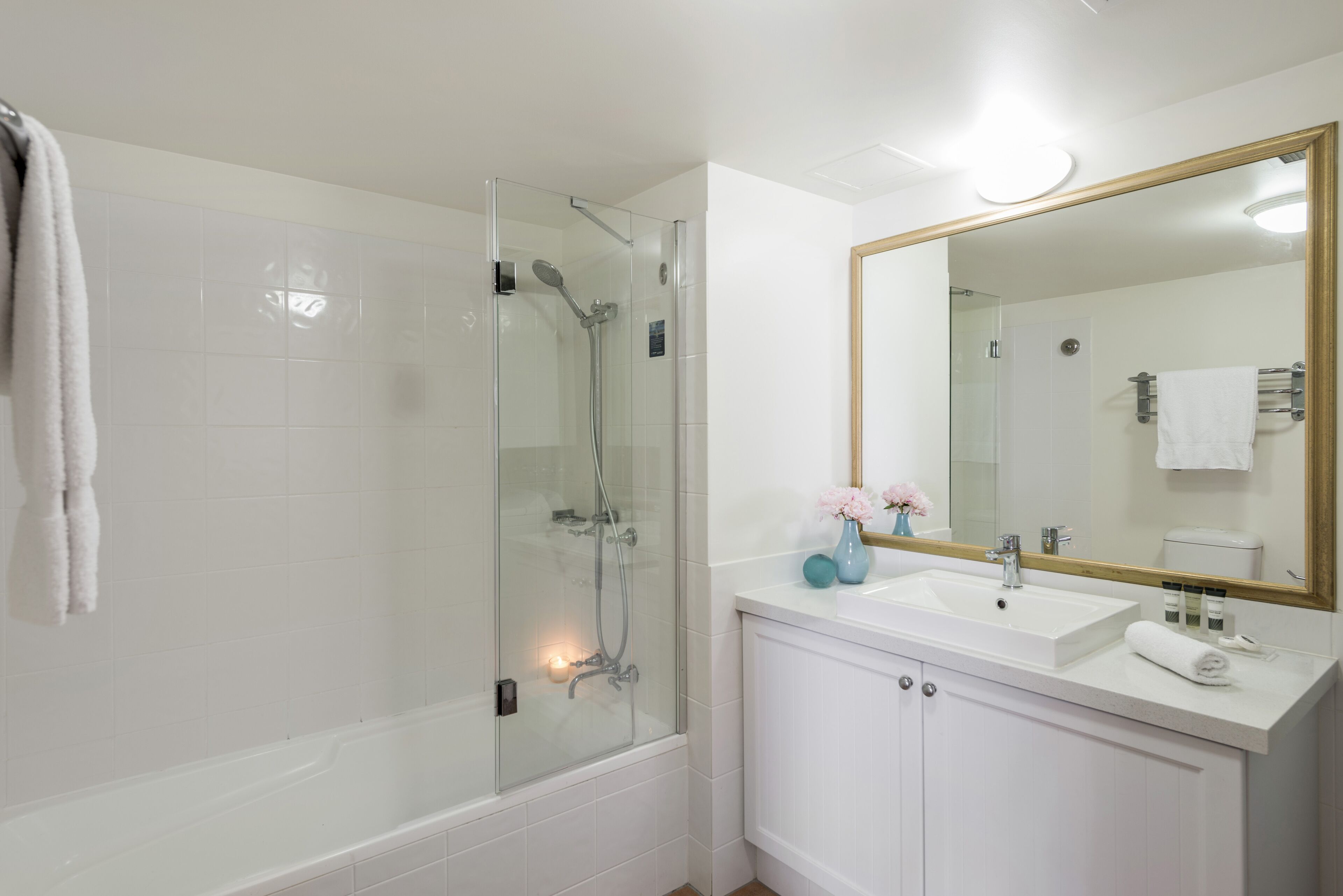 Oaks Gold Coast Calypso Plaza Suites — image 14