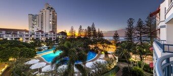 Oaks Gold Coast Calypso Plaza Suites