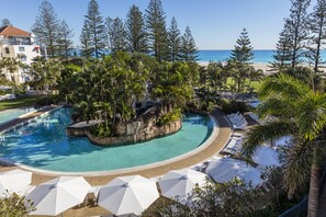 Pool - Oaks Gold Coast Calypso Plaza Suites (Coolangatta)