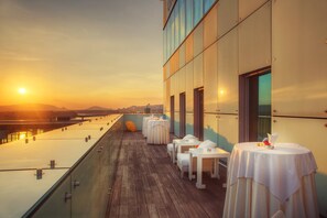 Presidential Suite, Grand Living Room access level, 1 King | Terrace/patio