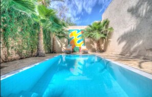 Villa (White Villa, Villa Blanche) | Uitzicht vanuit de kamer