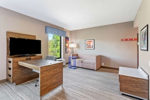 One King Studio Sofabed Non-Smoking | Desk, laptop workspace, iron/ironing board, free cots/infant beds - Hampton Inn & Suites Orlando-Apopka (Apopka)