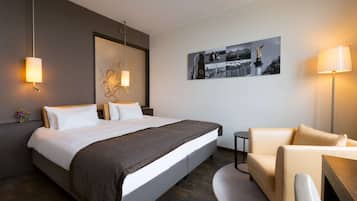 Allergikerbettwaren, Zimmersafe, Schreibtisch, schallisolierte Zimmer