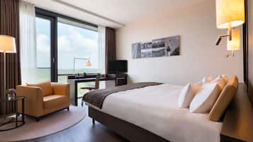 Allergikerbettwaren, Zimmersafe, Schreibtisch, schallisolierte Zimmer