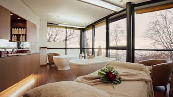 Sauna, Dampfbad, Körperbehandlungen, Aromatherapie