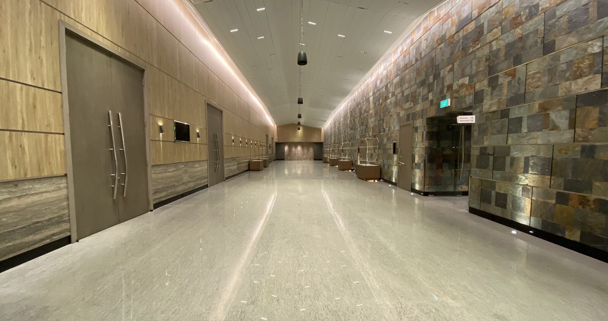 Photo - FM7 Resort Hotel - Jakarta Airport