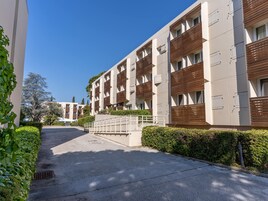 Fachada de la propiedad