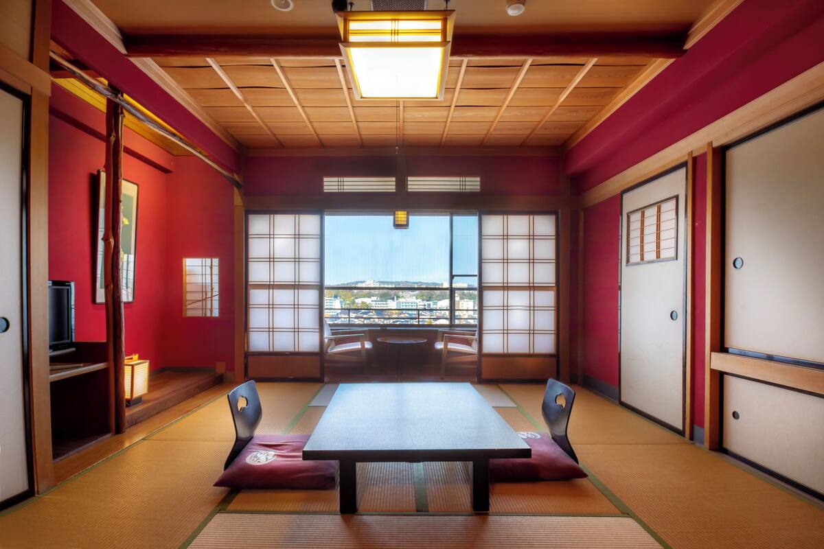 傳統客房 (Standard Japanese Style, 2 People) | 高級寢具、羽絨被、客房內保險箱、書桌
