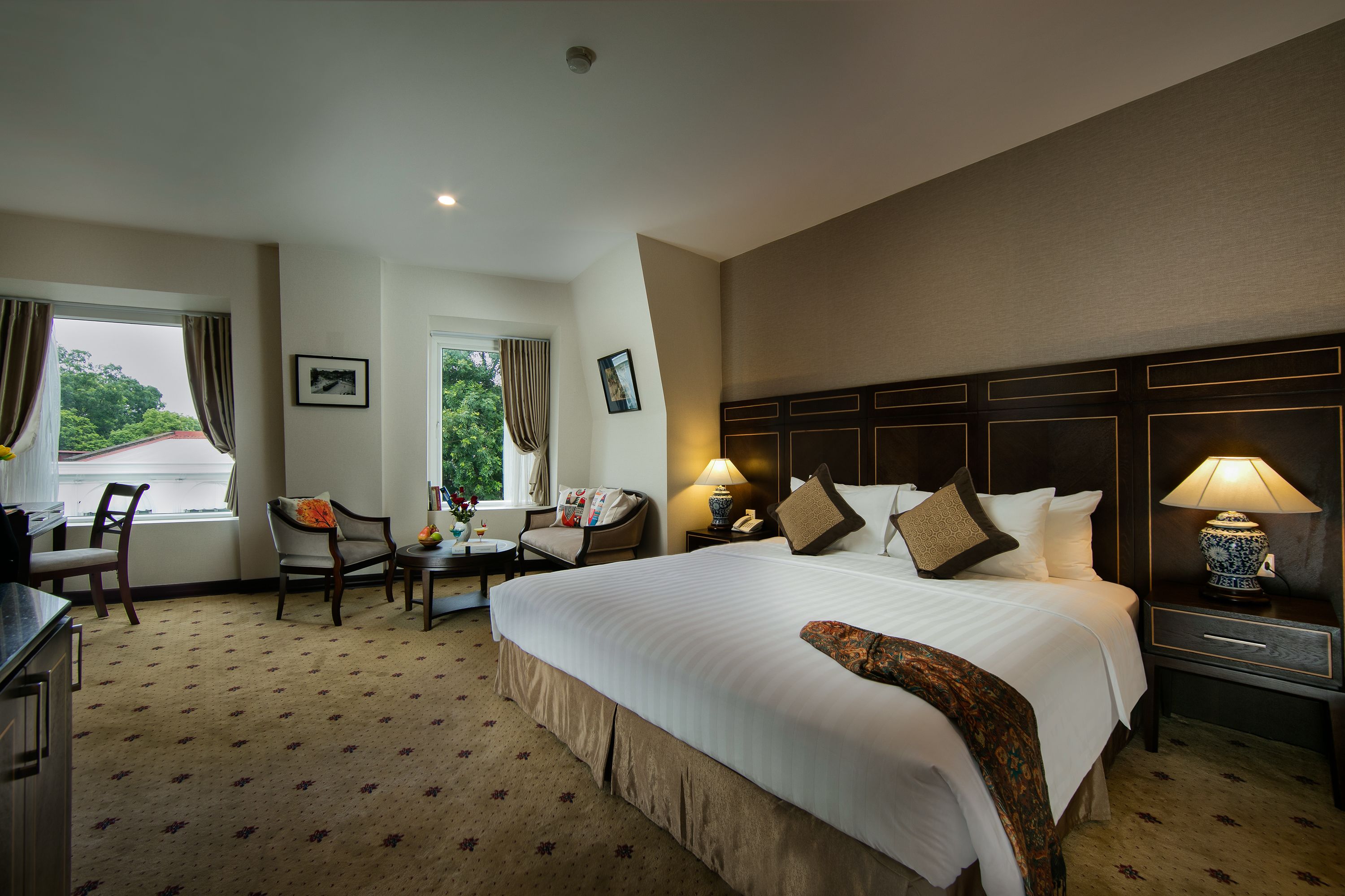 zephyr suite connecting with city view | 1 bedroom, minibar, in-room safe, desk