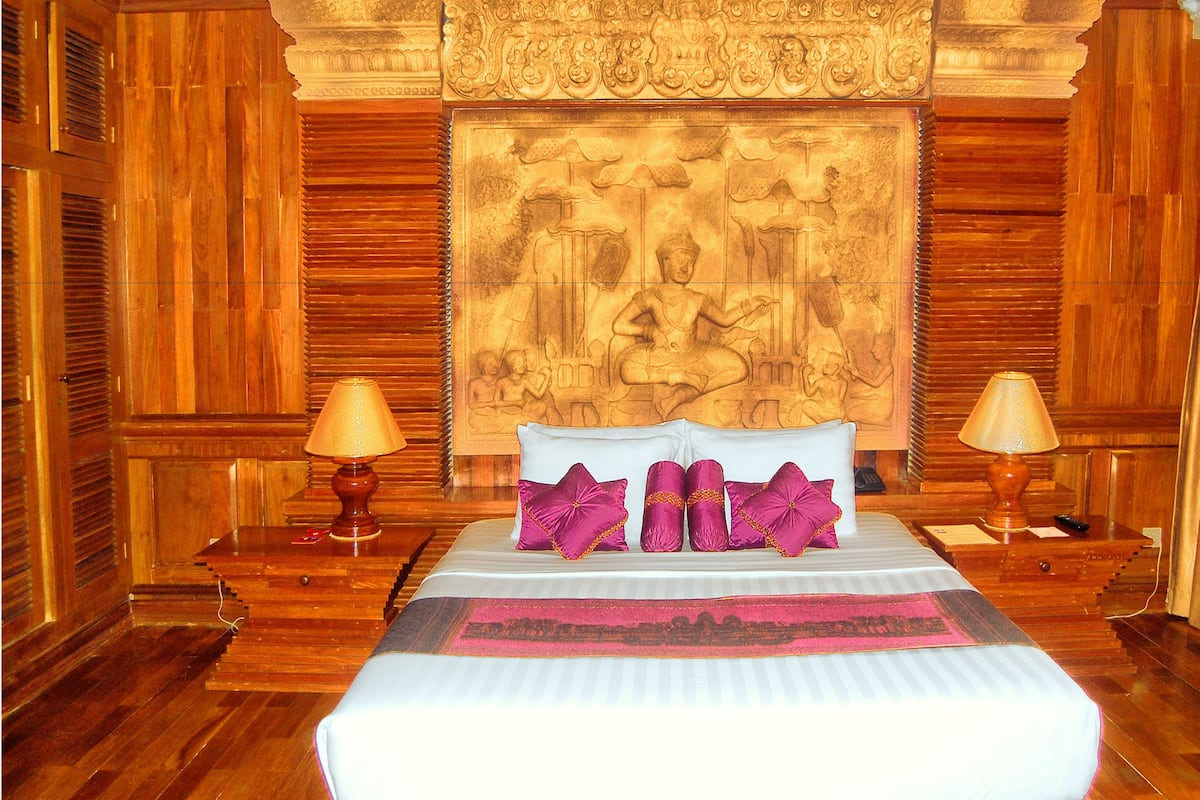 Phòng Suite | Bộ đồ giường cao cấp, minibar, két bảo mật tại phòng