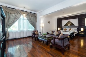 Junior Studio Suite - Kingdom Angkor Hotel (Siem Reap)