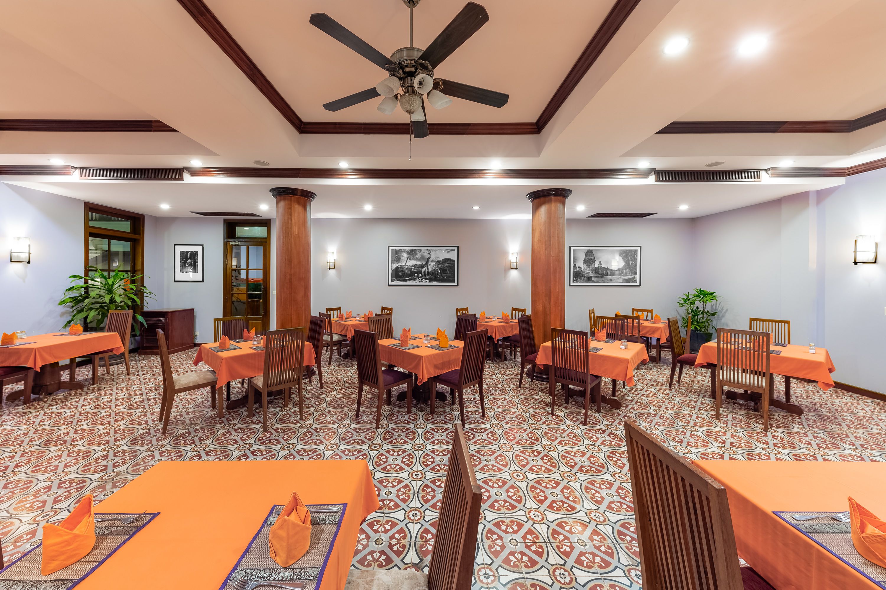 Photo - The Suite By Royal Crown Hotel