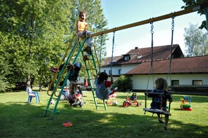 Children’s area - Hotel Dreisonnenberg (Neuschoenau)